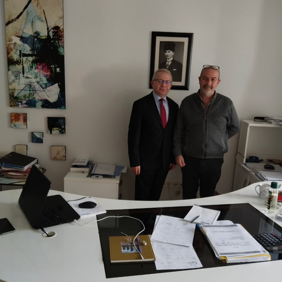 Site Müdürü Sayın Serhan Oymak Bey sitesinde ziyaret edilmiştir.