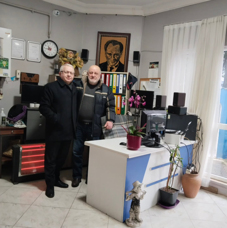 Site Müdürü Sayın Rıfat Aydın sitesinde ziyaret edilmiştir.