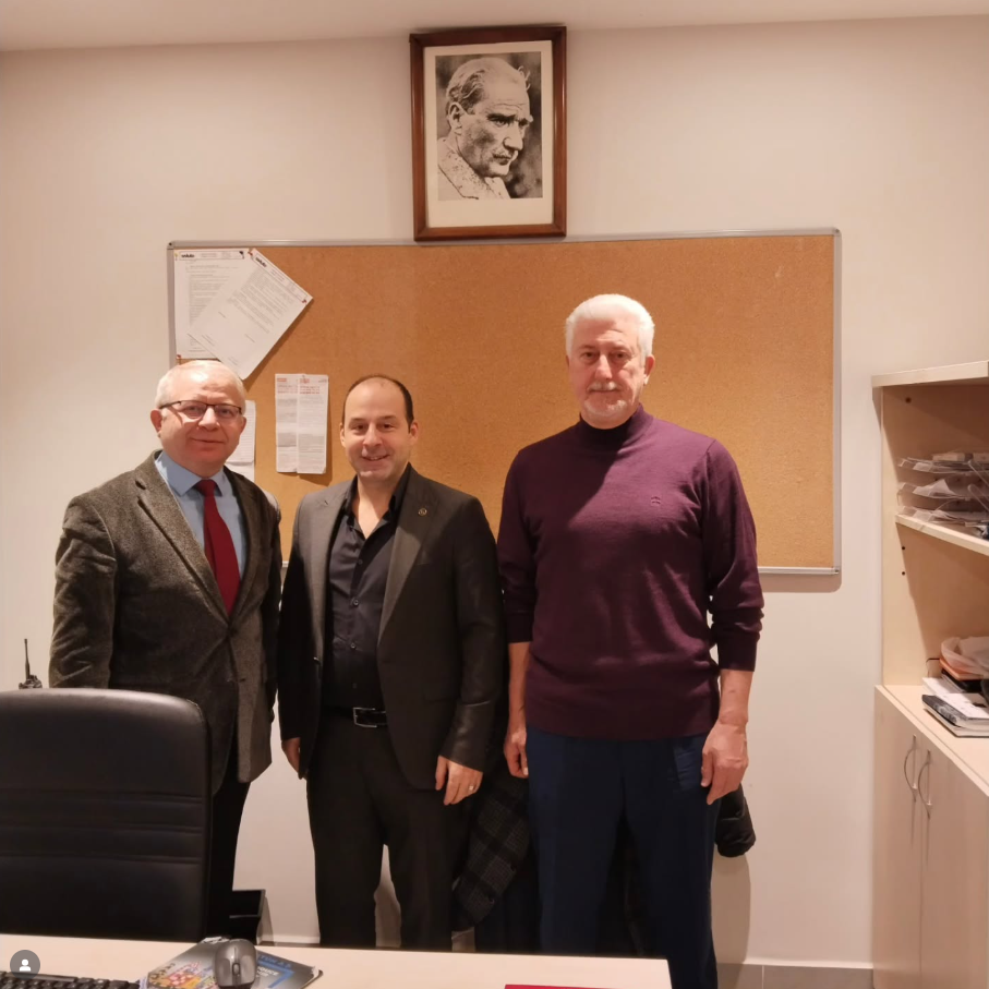 Site Müdürü Sayın Tolga Çiçek Bey projesinde Sayın Mehmet Hamdi Ustabaş Bey ile birlikte ziyaret edilmiştir.