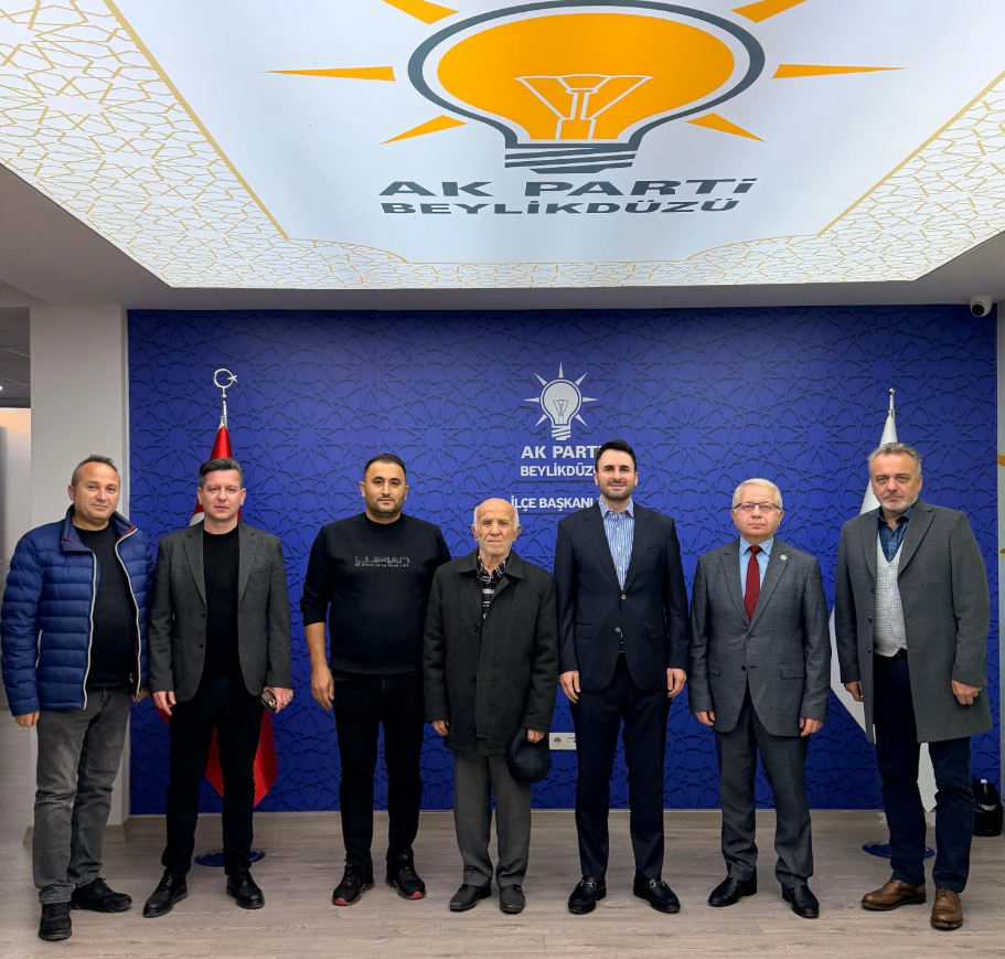SİYÖMDER olarak, Ak Parti Beylikdüzü İlçe Başkanı Sayın Mustafa Necati Işık ve kıymetli heyeti ile verimli bir görüşme gerçekleştirdik.